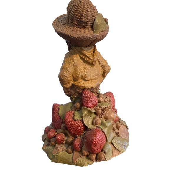 Vintage Tom Clark Shorty Gnome Sculptural Figurine Strawberries 1984 Number 69 - Picture 5 of 6